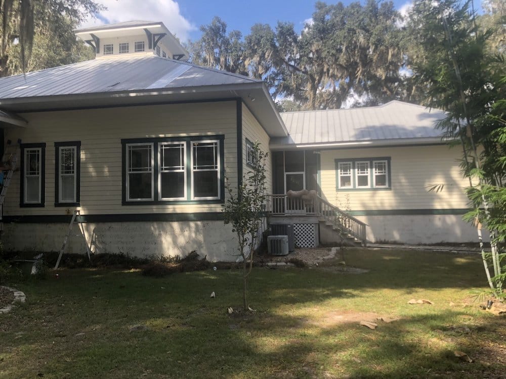 Porch home corner before repaint